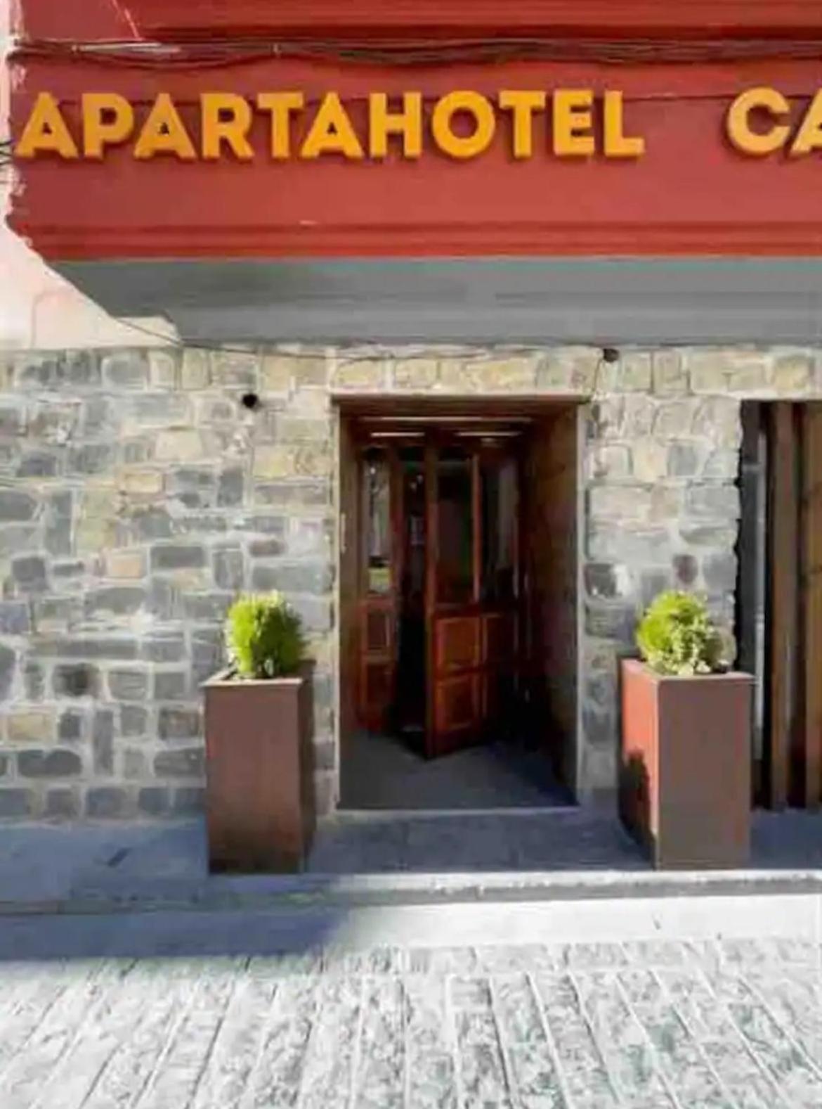 Apartahotel Канфранк Екстер'єр фото